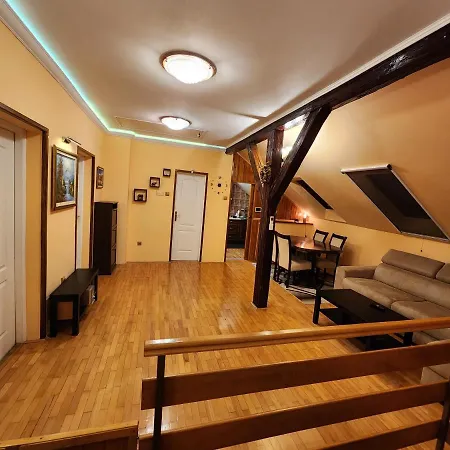 Earth & Sky Apartman Sajmiste