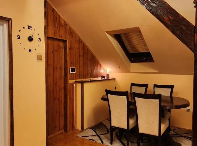 Apartament Earth & Sky